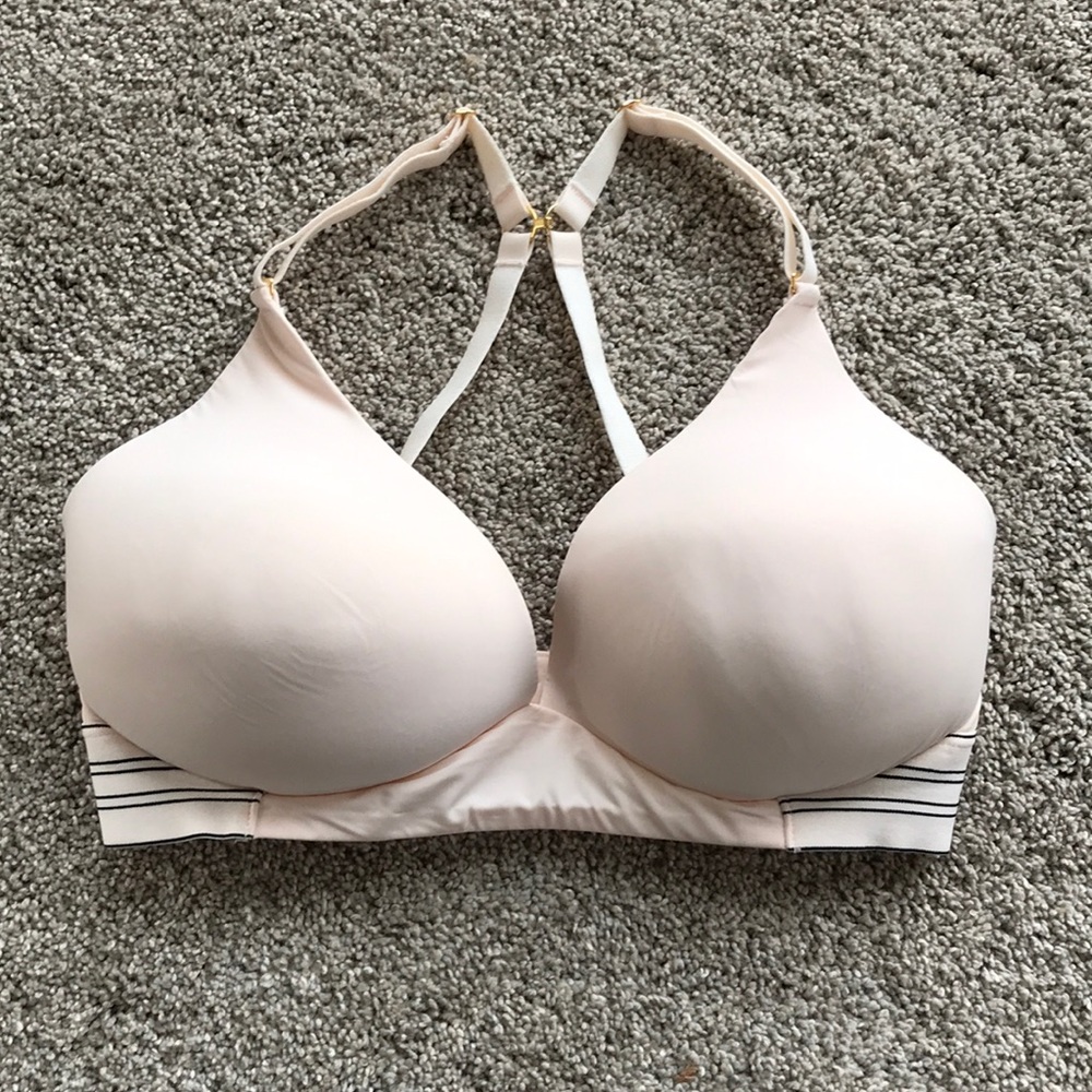 Lively 36DD Wireless Deep V Bra